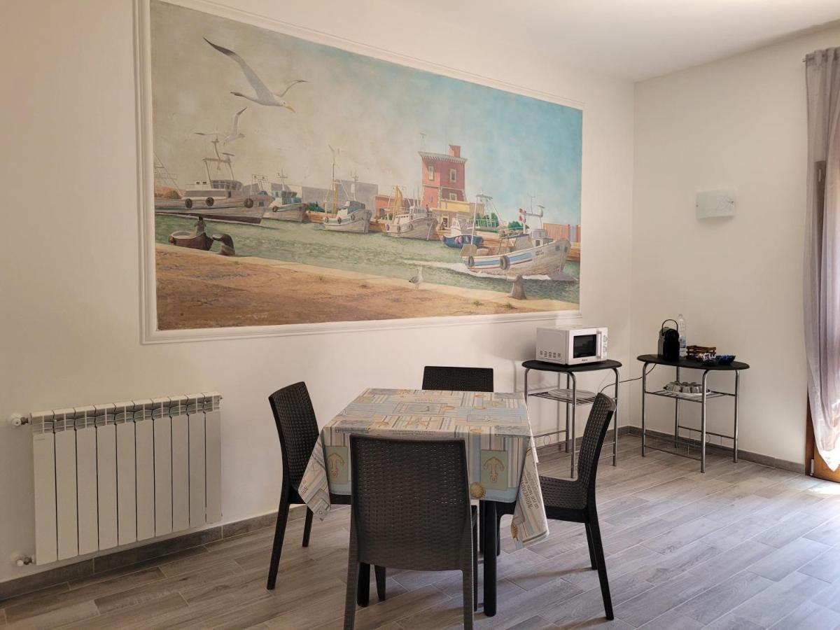 Rooms Da Pisicchio Fiumicino Exterior foto